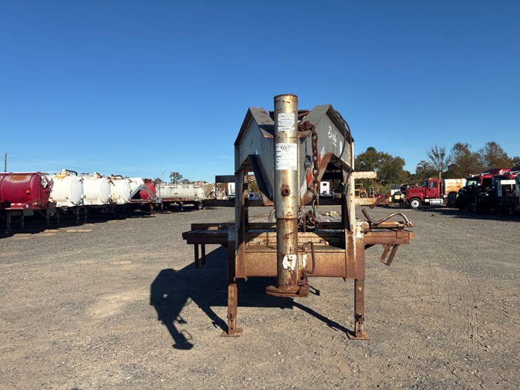 2007-delta-gooseneck-trailer-image-2