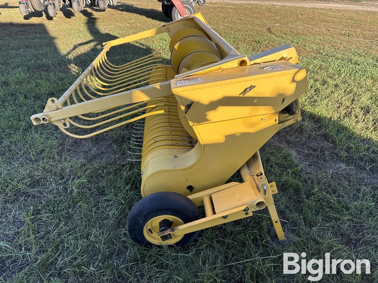 new-holland-27p-image-8