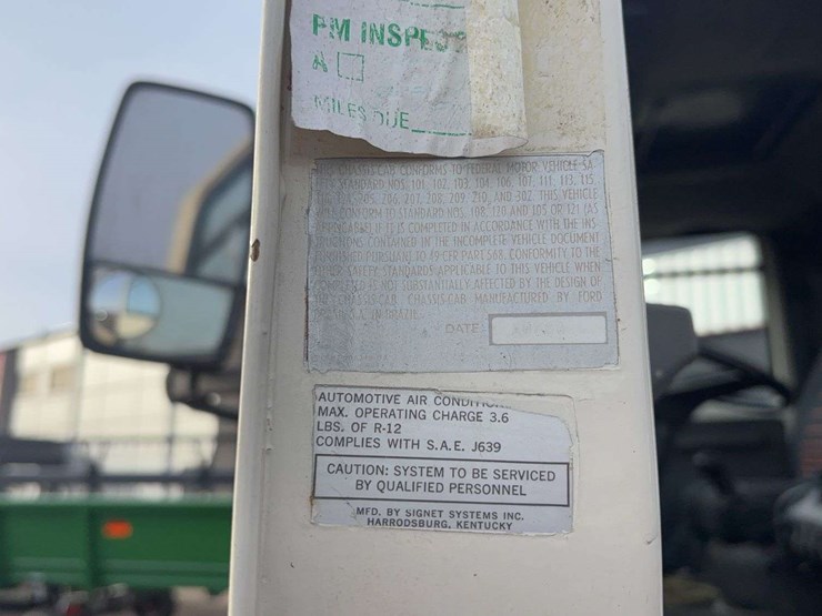 1989-ford-cf8000-image-29