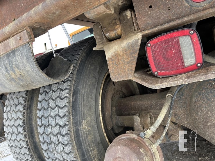 1995-international-4900-image-65