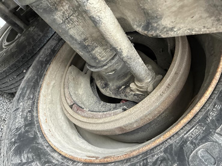 wilson-hopper-bottom-image-46