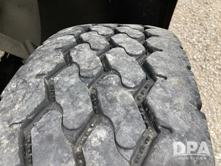 2010-international-durastar-4400-image-18