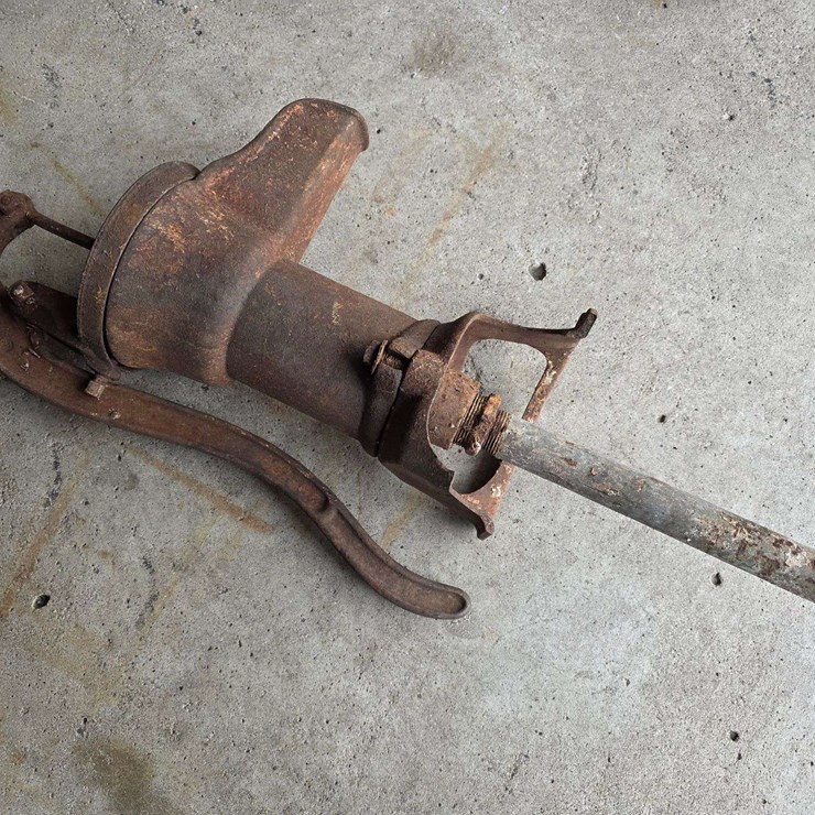 Antique Water pump