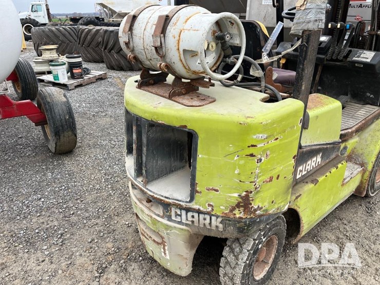 clark-cg25-forklift-(jn3492,-unit-76504)-image-19