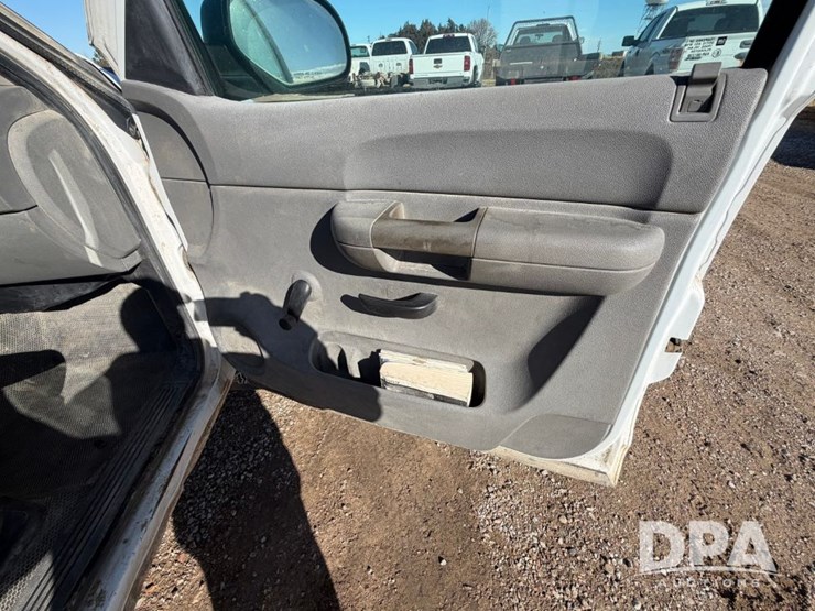 chevrolet-2500hd-image-38