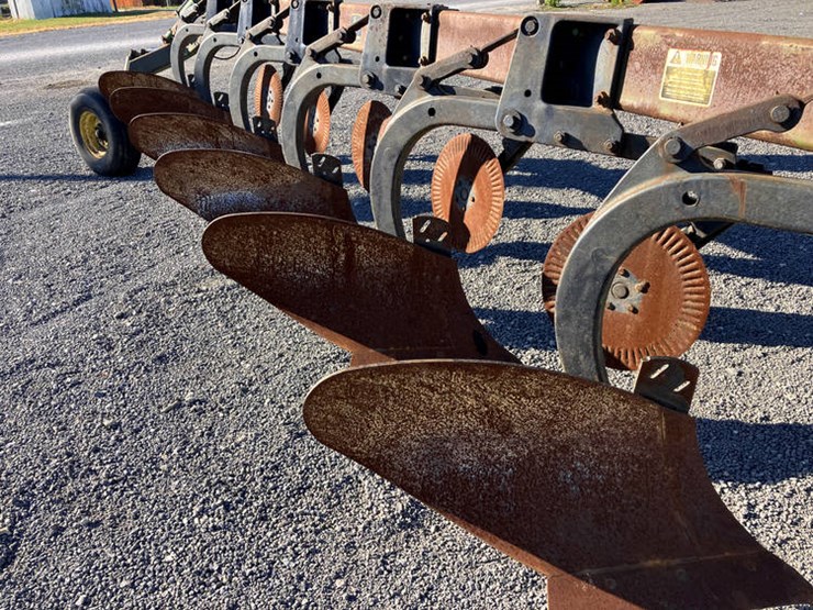 john-deere-2700-image-4