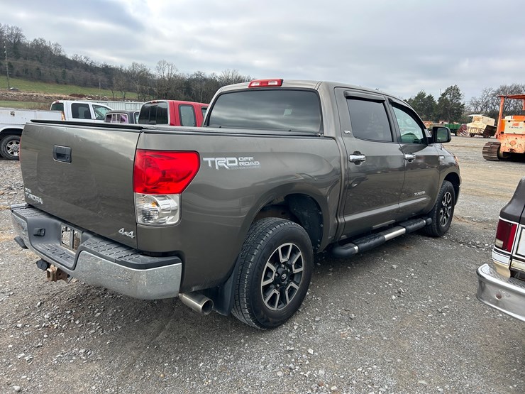 toyota-tundra-image-4