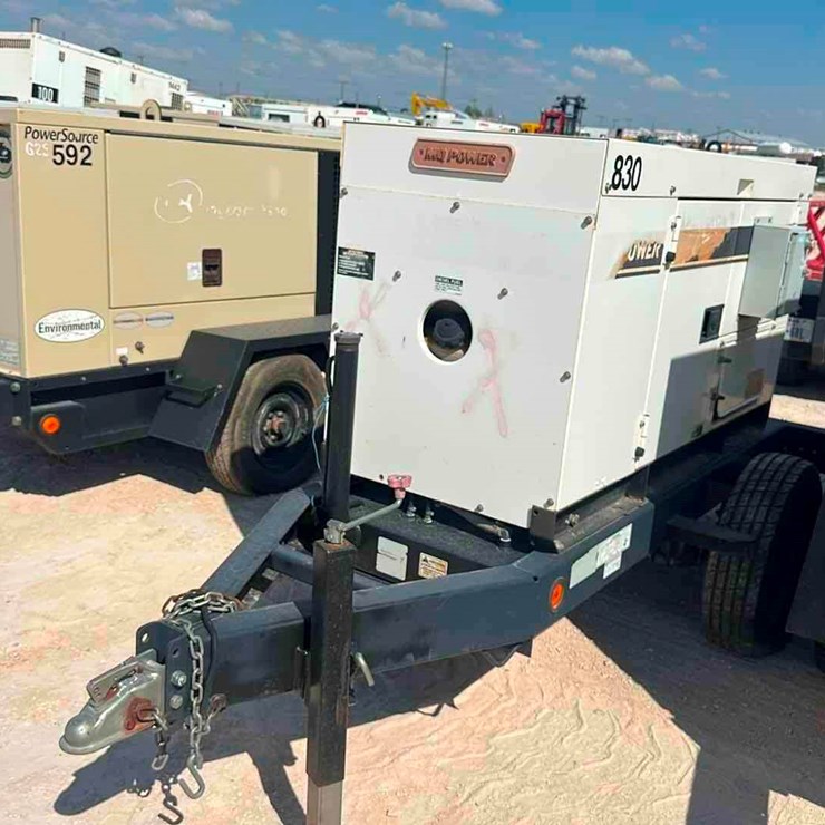2010 MULTIQUIP 25KW GENERATOR