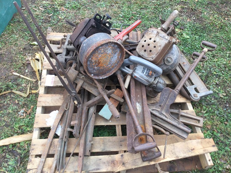 #4775-•-pallet-of-tools-location:-w2486-smies-rd,-oostburg,-wi-53070-image-2