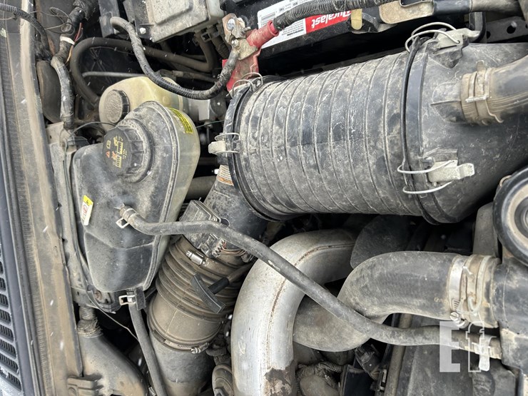 2003-ford-f350-xlt-image-40