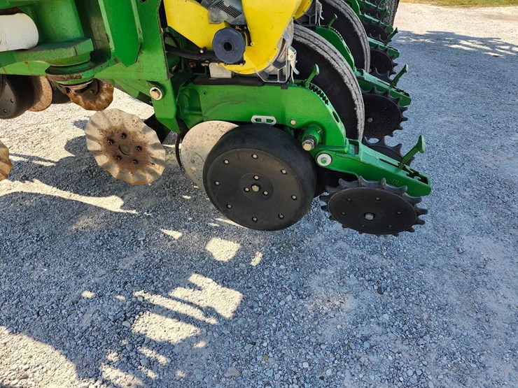 john-deere-1790-image-3