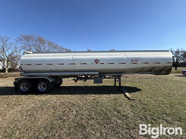 1971-fruehauf-trailer-image-4