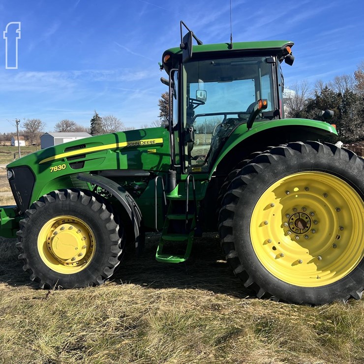 JOHN DEERE 7830