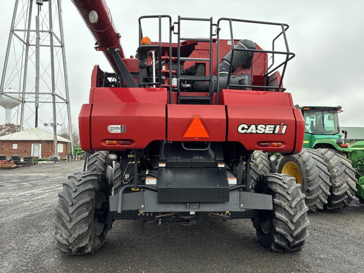 case-ih-8120-image-6