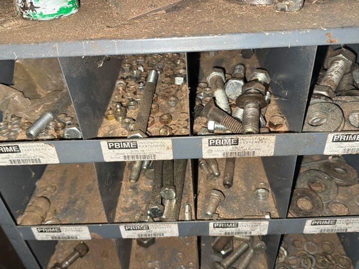 #136-•-bolt-bin-and-contents-of-room-image-4