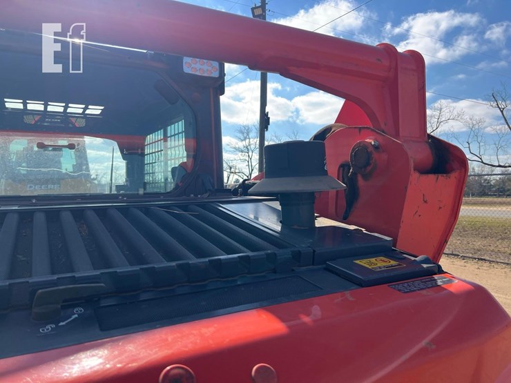 kubota-svl75-3-image-23