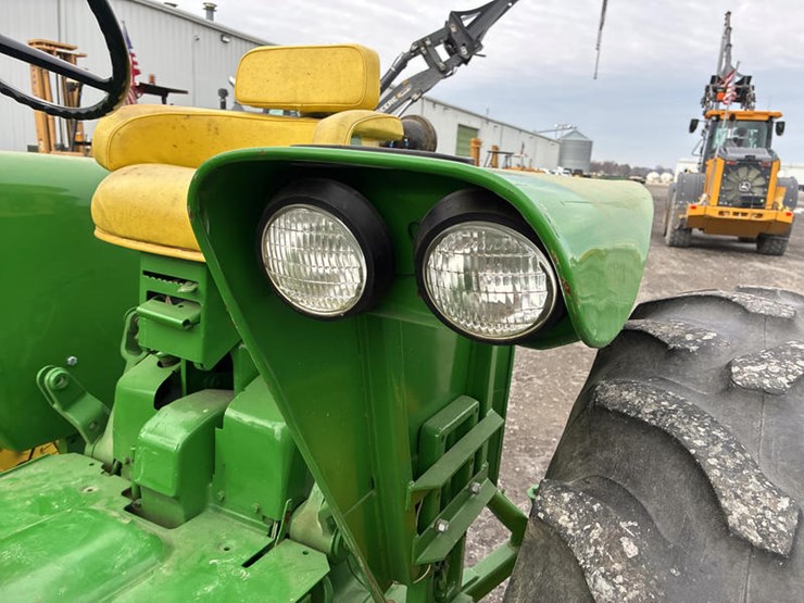 john-deere-3020d-image-26