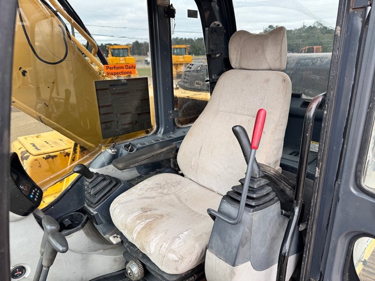 2007-kobelco-sk260-lc-image-18