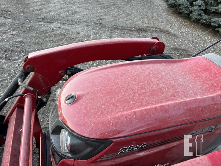 2023-case-ih-farmall-25sc-image-10