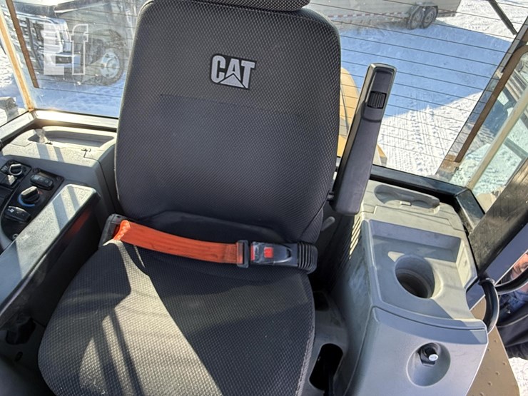 caterpillar-920-image-18