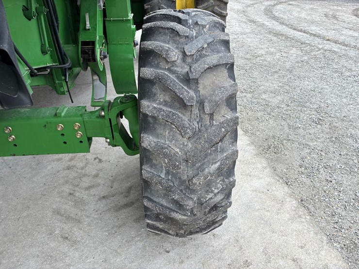 john-deere-9560-image-40