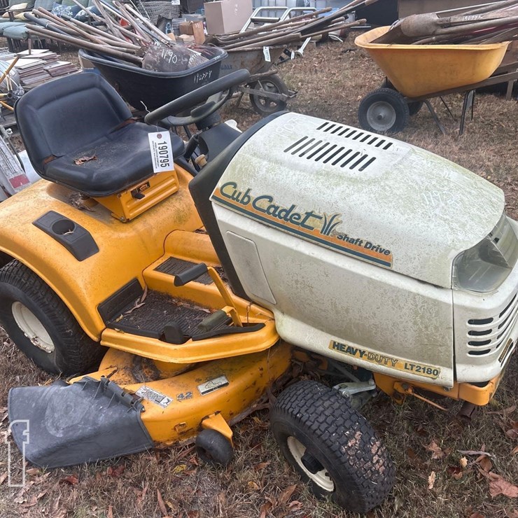 CUB CADET LT2180