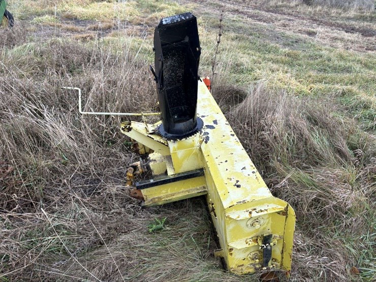 lorenz-6’-snowblower,-540-pto,(missing-1/2-shaft),-manual-turn-spout-image-8