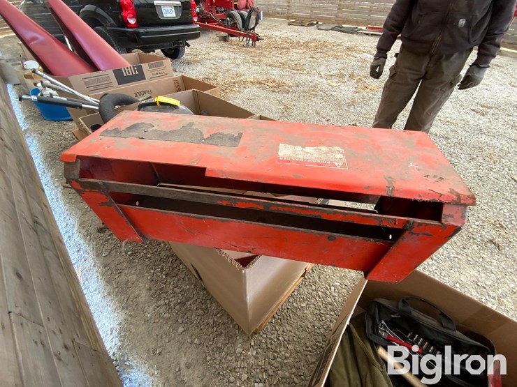 pallet-of-farm-support-image-10