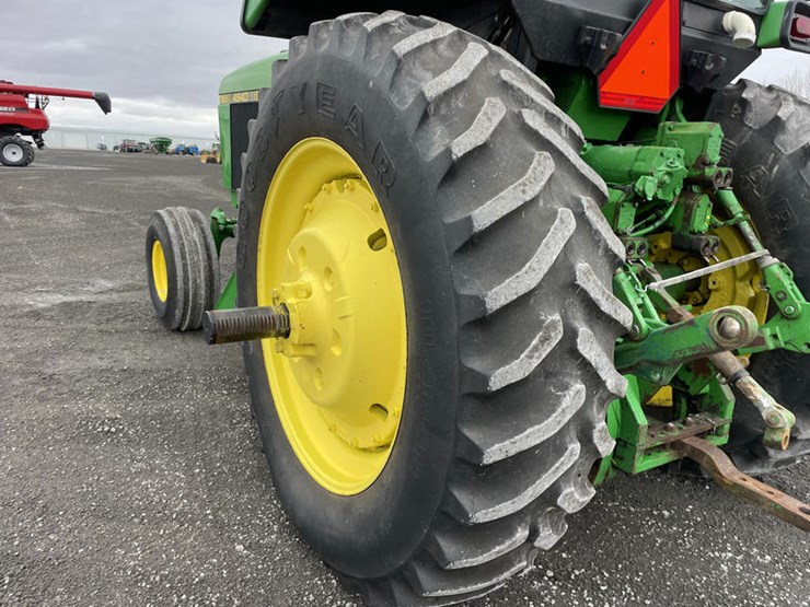 john-deere-4640-image-13