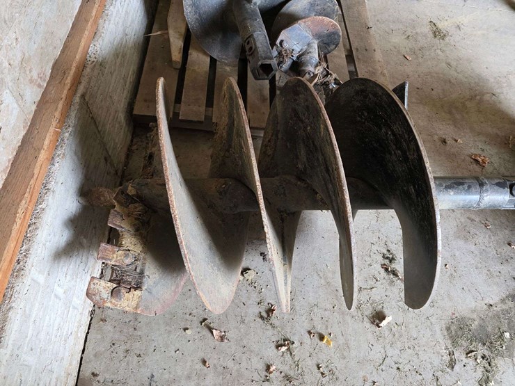 john-deere-worksite-pro-pa30-post-hole-auger,-24”,-18”-and-12”-bits,-standard-flow-hydraulics,-flat-image-8