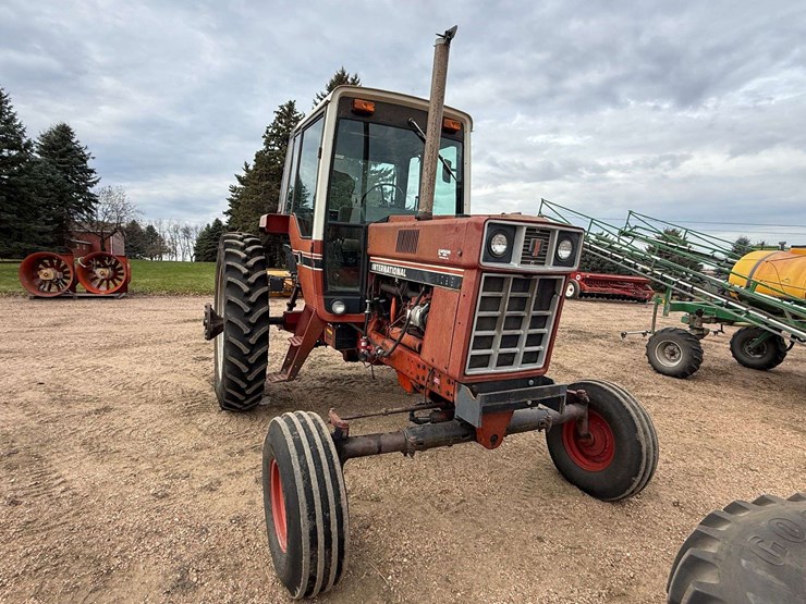 1980-international-1086-image-4