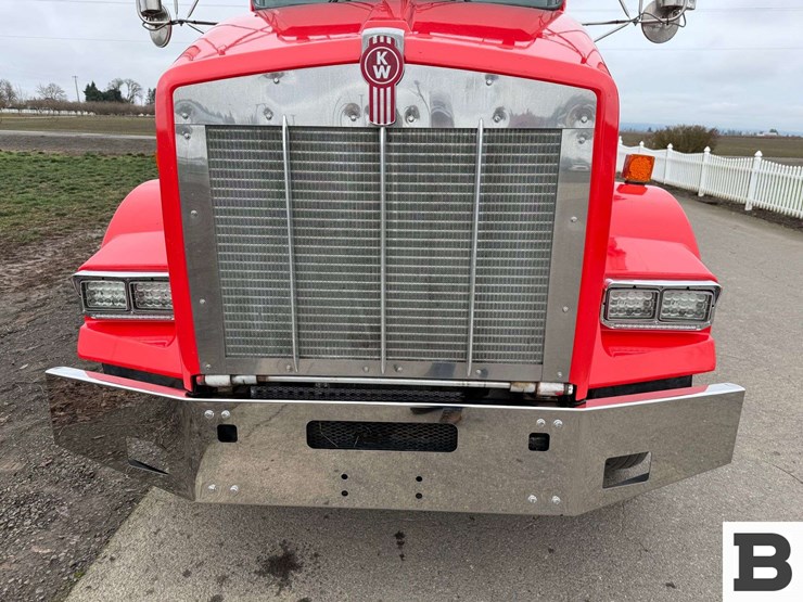 2004-kenworth-t800-image-10