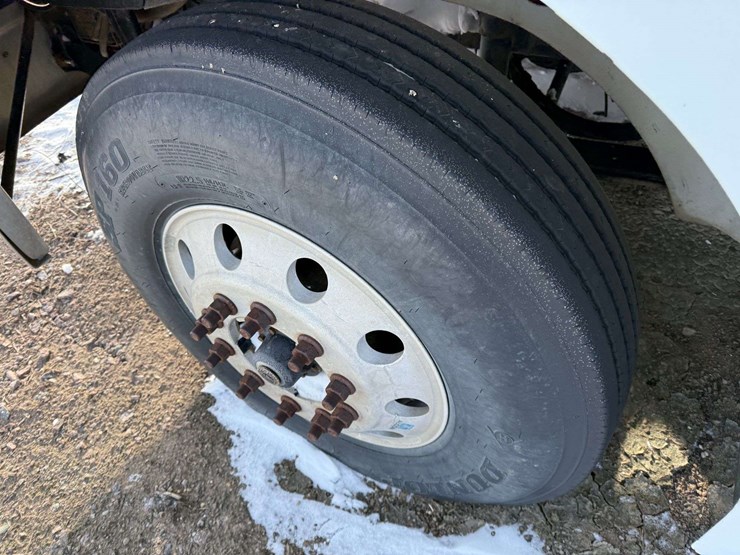 2005-international-9200-image-11