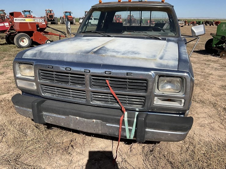 dodge-ram-350-image-6