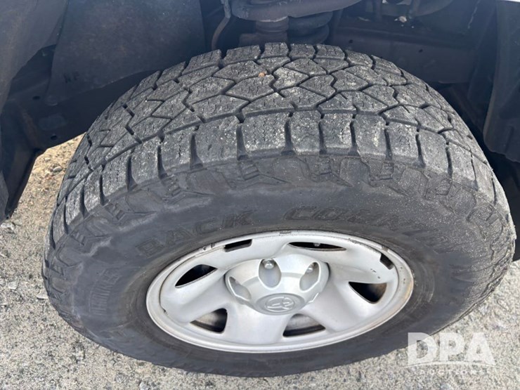 toyota-tacoma-image-40