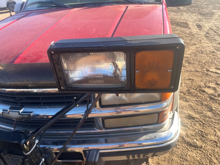 chevrolet-3500-image-15