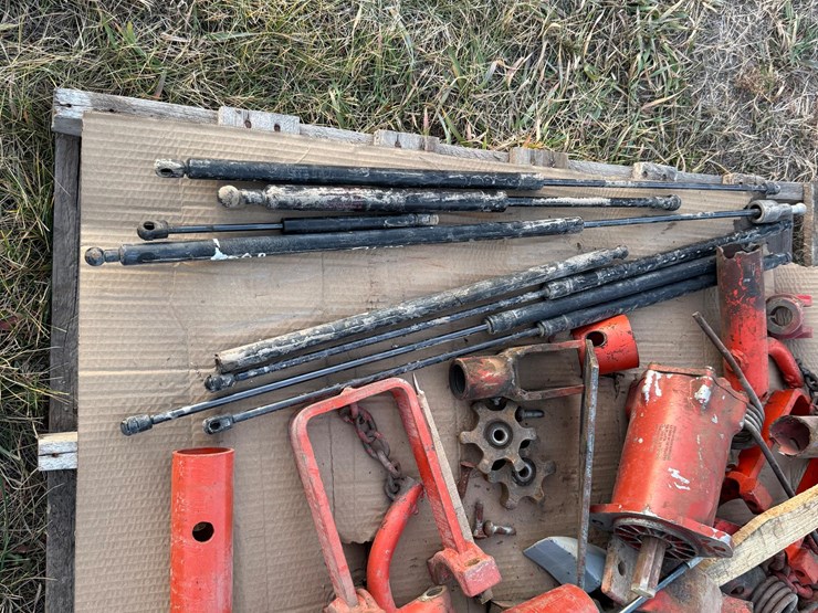 hydraulic-motor,-cylinder-parts,-gas-struts-image-8