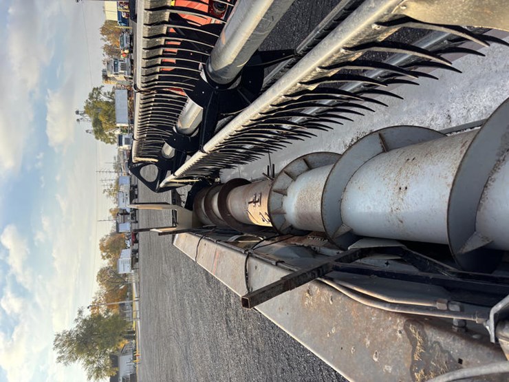 gleaner-320-image-14