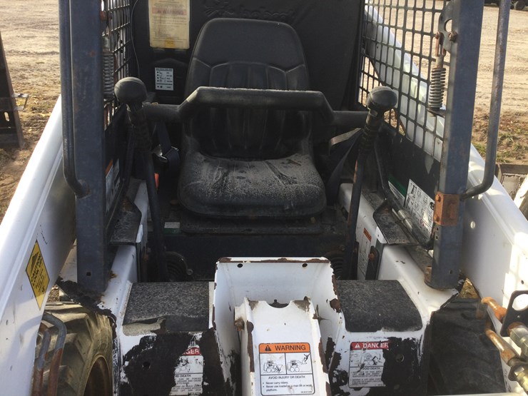 #4564-•-bobcat-skid-loader-image-7