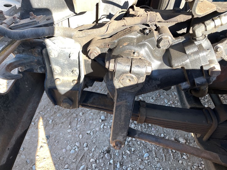 international-4700-image-38