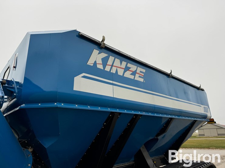 kinze-1100-image-18