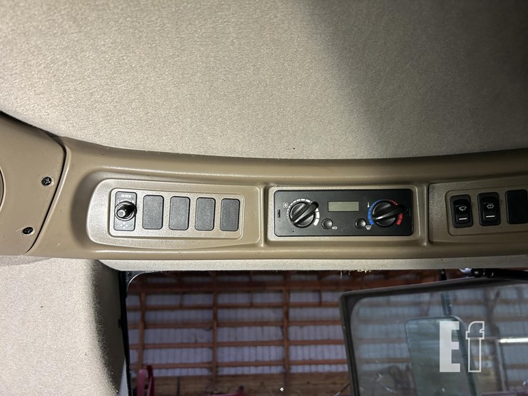 2018-case-ih-wd2504-image-20