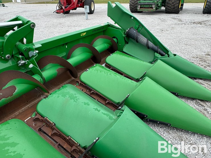 john-deere-c12f-image-11