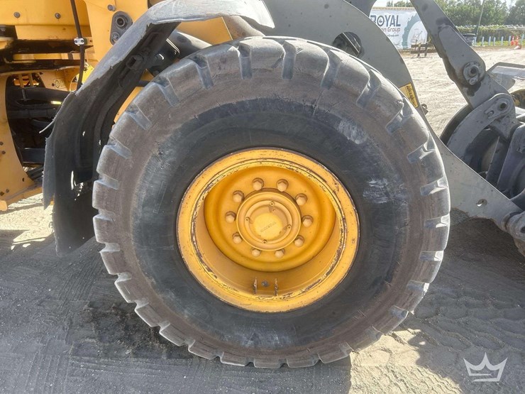 2014-volvo-l60g-image-25