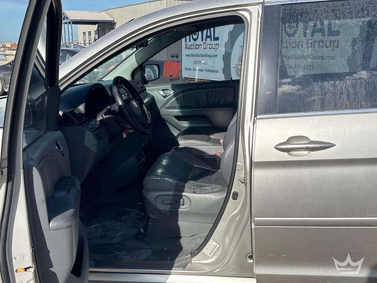 2007-honda-odyssey-image-11