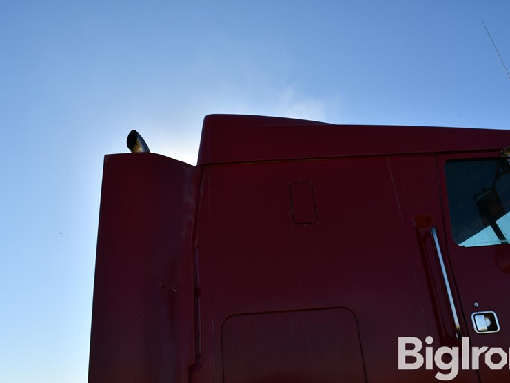 1994-volvo-wia-t/a-truck-tractor-image-19