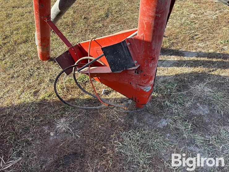 westfield-hydraulic-drive-6”-drill-fill-image-14