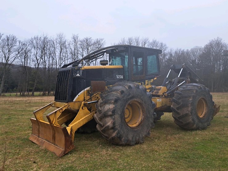 caterpillar-525b-image-1