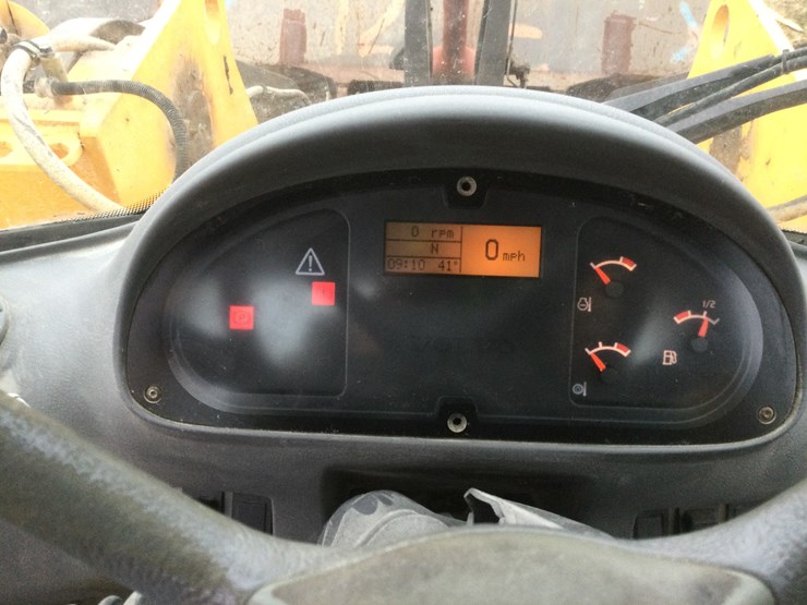 volvo-l120e-image-16