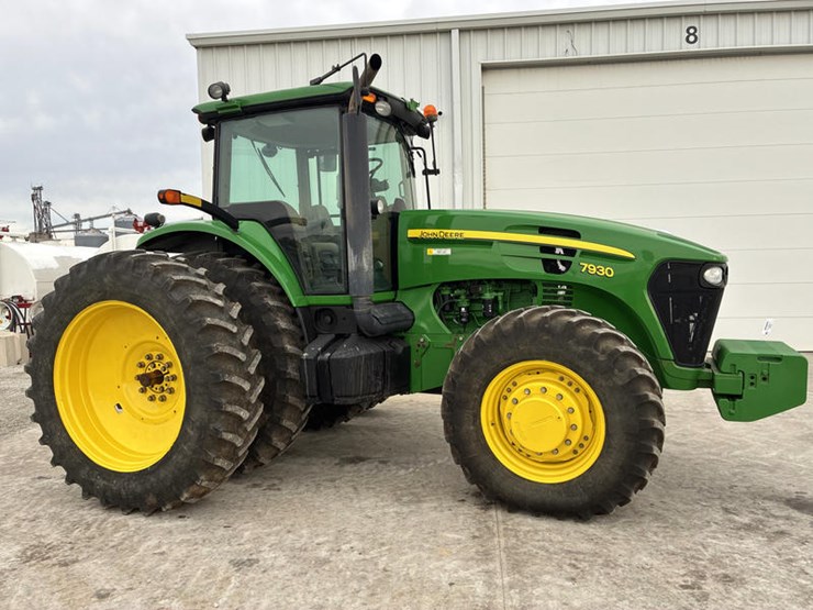 john-deere-7930-image-3